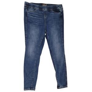 Torrid Super Soft High-Rise Denim Jegging Jeans Womens Size 2R(18-20) EUC